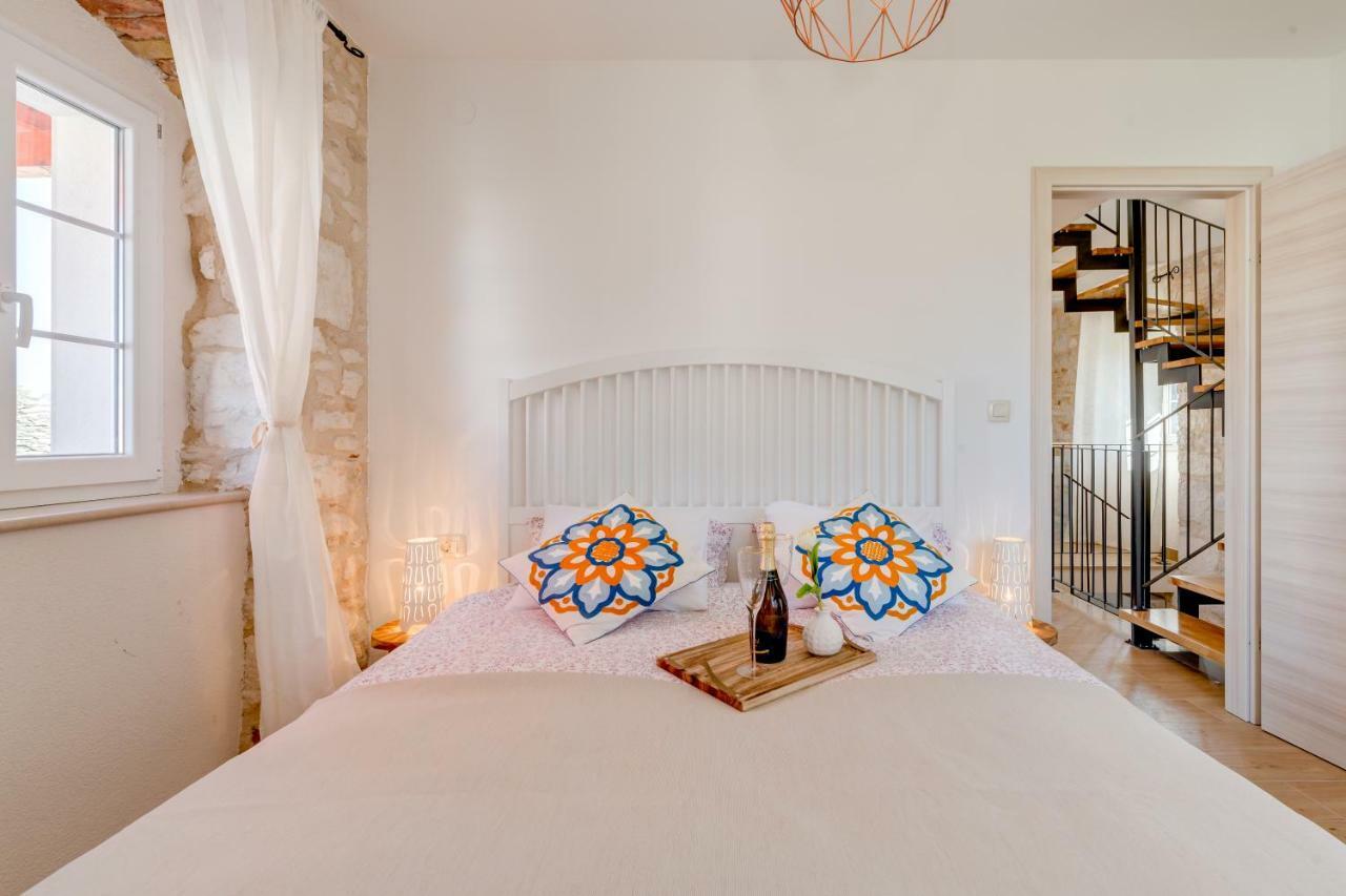 Holiday Home Rocca Supetar Extérieur photo