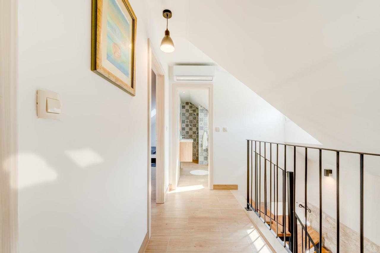 Holiday Home Rocca Supetar Extérieur photo
